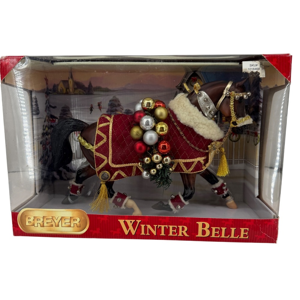 Breyer Winter Belle Holiday Horse 2011 Traditional Scale Brown Festive Blanket